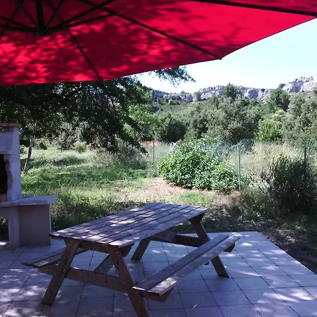Le Pas Des Lanciers Hébergement de vacances *